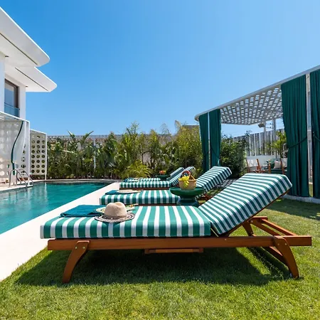 The Xon Otel Çeşme