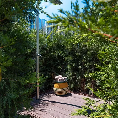 Ξενοδοχείο The Xon *