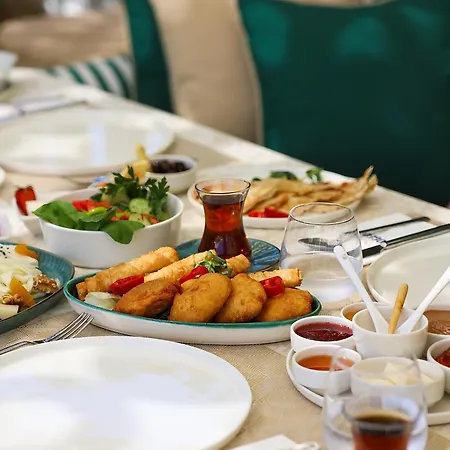 The Xon Çeşme