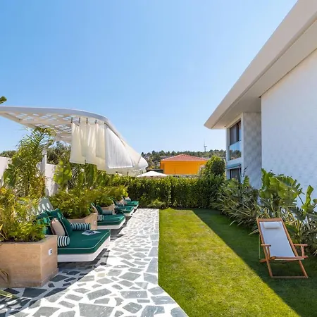 Ξενοδοχείο The Xon *