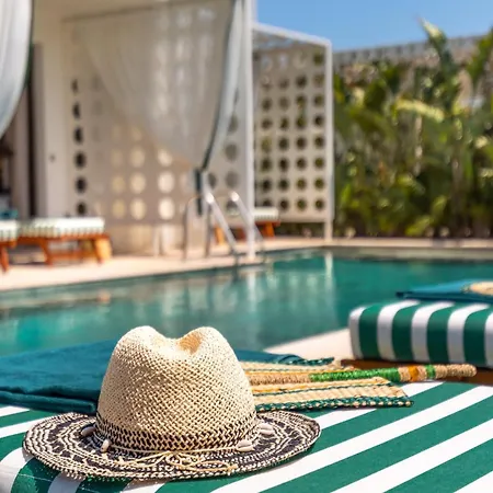 Ξενοδοχείο The Xon *